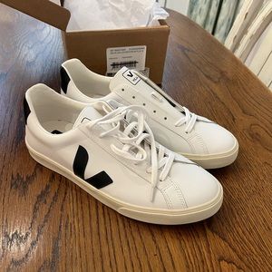 Veja Esplar logo sneakers